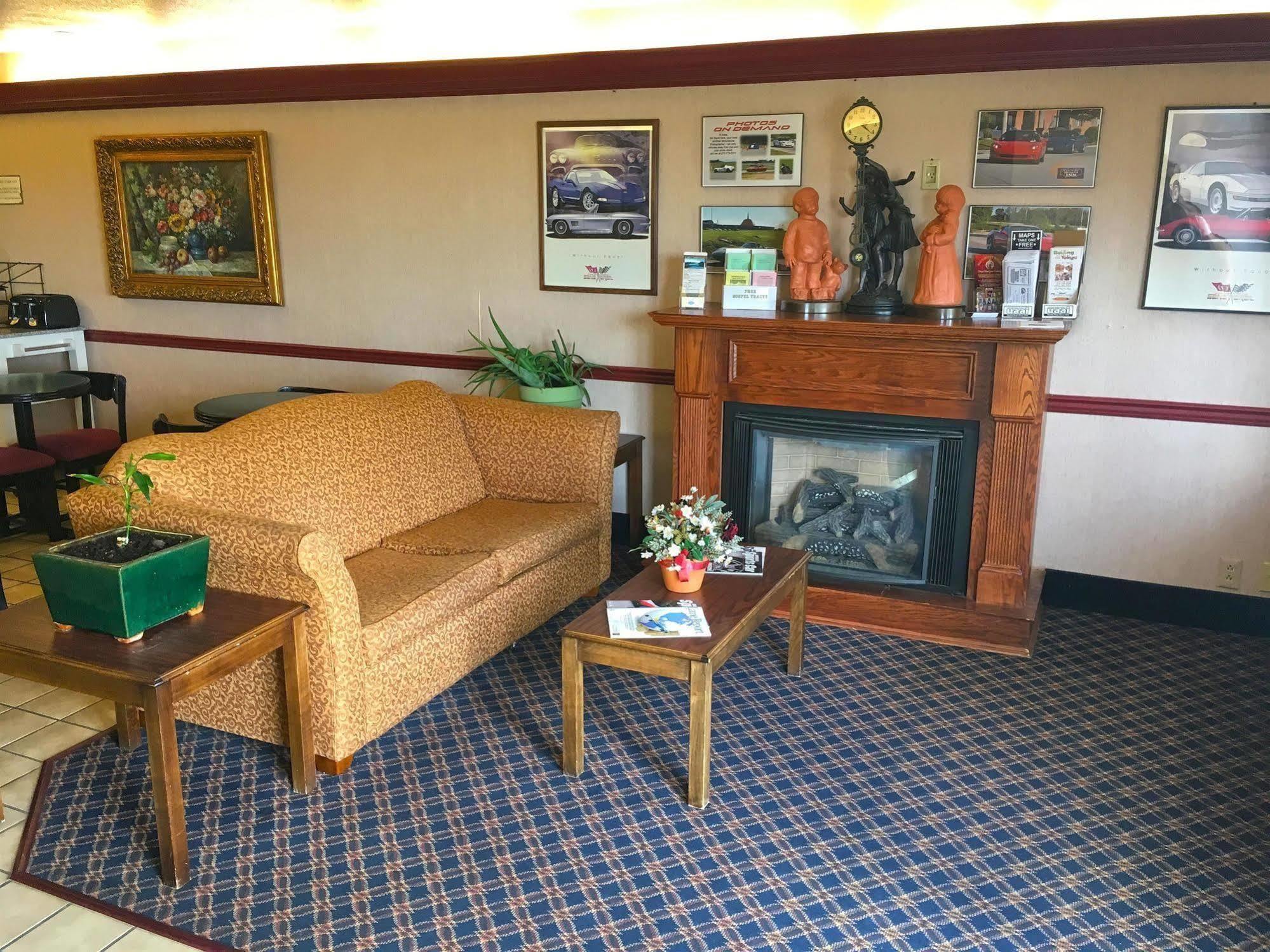 Country Hearth Inn - Bowling Green Eksteriør billede